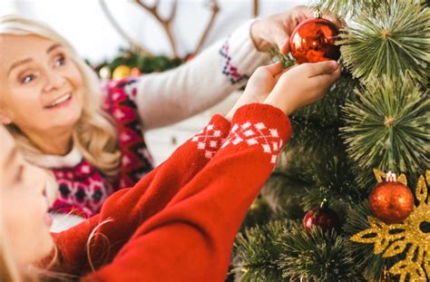 7 Christmas Day traditions to enjoy - All Things Christmas - Christmas ...