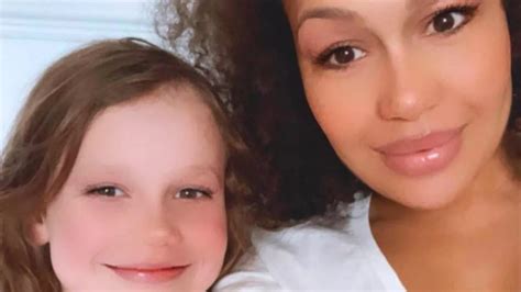 Rebecca Ferguson poses with rarely seen daughter as she celebrates stay ...
