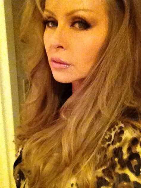 DYANNA LAUREN on Twitter: "And out the door I go http://t.co/PmFlCr8E"