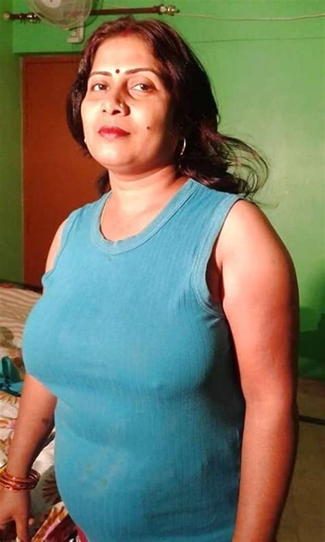 mothers pic celebrity trends beautiful women   indian women
