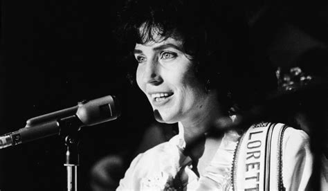 Oh No She Didn't! Loretta Lynn's Most Controversial Songs