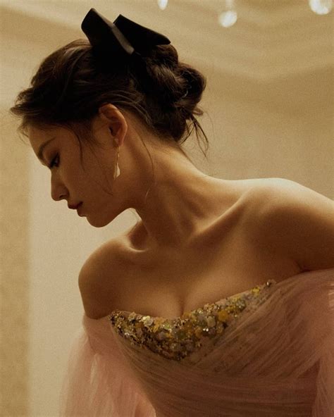Picture of Lin Yun