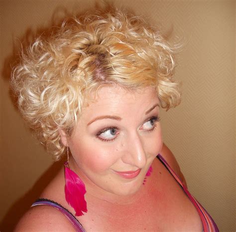 Pictures of Élodie Chérie