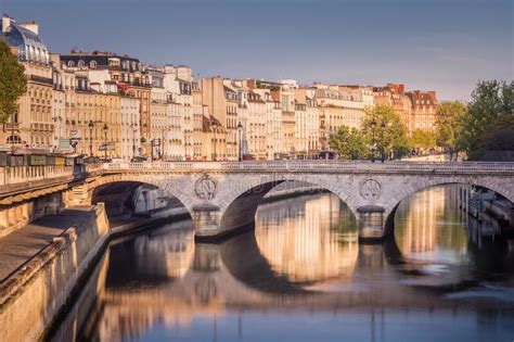 Pont Neuf and Seine River in Paris at Clear Sunrise, France Stock Image ...