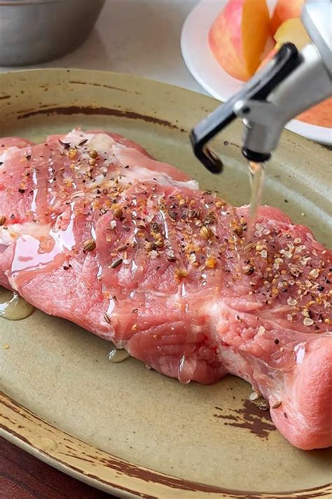 Apple-Braised Pork Chops: Fall-Off-The-Bone Goodness