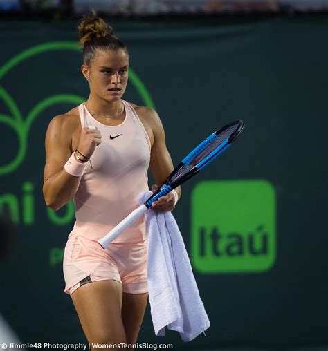 Maria Sakkari has an incredible physique : r/mariasakkarifans