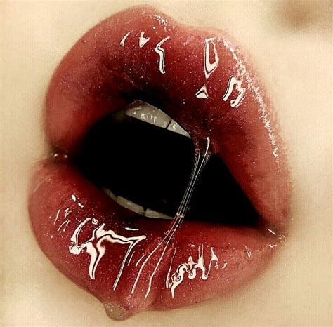 Pin by ㅡ 보니🍒 on нαιя&мαкєυρ | Lipstick designs, Lips drawing, Lip artwork