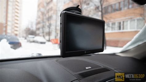 Обзор NAVITEL E707 Magnetic. Семидюймовый навигатор с магнитным ...