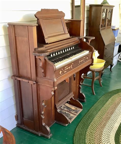Inside the broughtons funeral home chapel is a rare antique organ 14