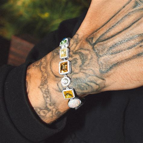 Silver - Trending & Affordable Designer Jewelry for Men — Hommes Oro