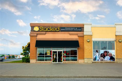 All-Day Breakfast & Lunch in Canada | Stacked Pancake | Stacked Pancake