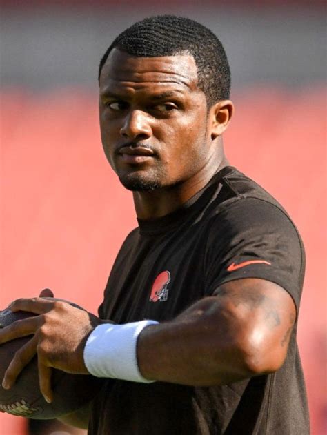 reasons  deshaun watson  struggle  year sportskeeda stories