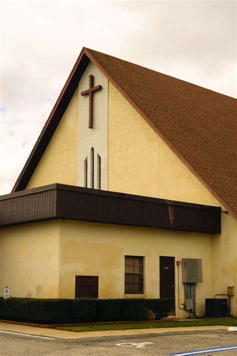 The Bicycle Sheriff In The Birthplace of Speed — THE BITTER SOUTHERNER