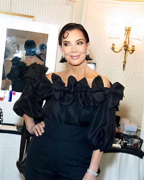 Who is behind Kris Jenner’s new-face transformation?