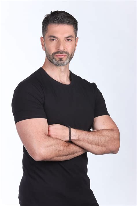 Survivor 2022 | Αυτοί είναι οι 24 παίκτες - Φωτογραφίες, ηλικίες & όσα ...