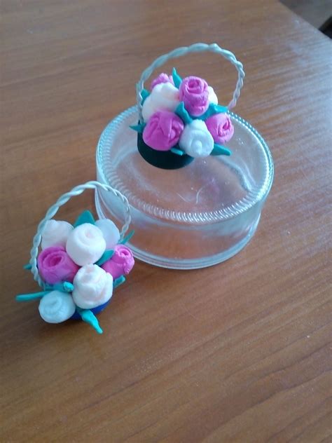 Кошнички с цветя Desserts, Tailgate Desserts, Deserts, Postres, Dessert ...