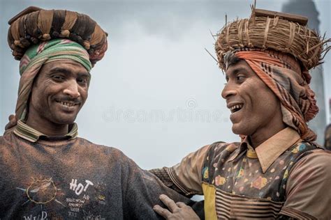 working  friend bangladesh editorial photography image  human
