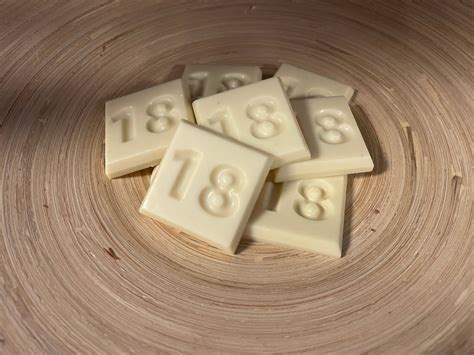 Cijfer 18 chocolaatjes | 18 jaar | Leuk om weg te geven of uit te delen ...
