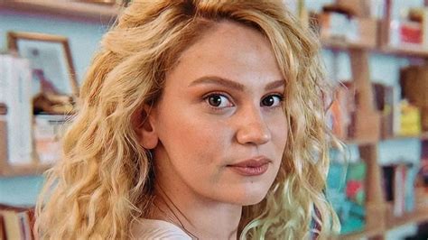 Farah Zeynep Abdullah kimdir? - Elips Haber
