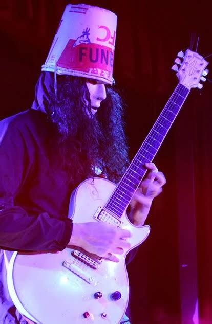RizMum: Buckethead (Praxis/Guns 'N Roses)