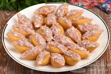 Большие макароны с фаршем и овощами - Совет да Еда