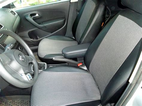 Снятие и установка подлокотника Volkswagen Polo Sedan.