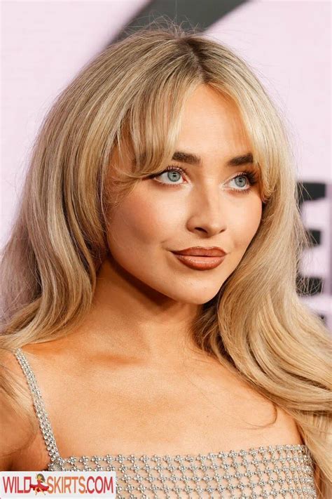 Sabrina Carpenter / Sabrina Carpenter / sabrinacarpenter nude OnlyFans ...