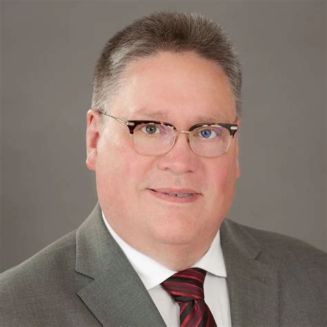 The town is praising the staff at manakee funeral home in sonora