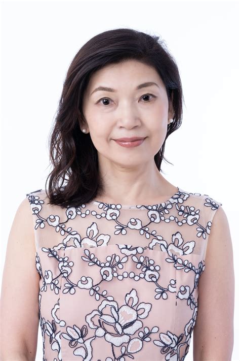 スタジオでポートレート撮影 | 東京神奈川出張ロケーション撮影森島るみ子