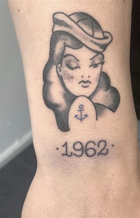 Old school | Drop Ink Tattoo