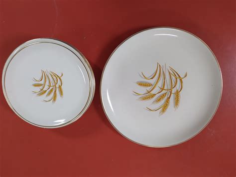 Wheat Pattern Plates – Prop Closet