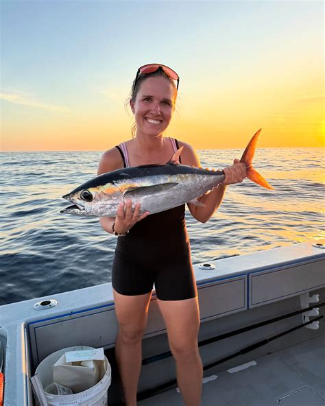 Hanna Ray (@thehannaray) • Instagram photos and videos