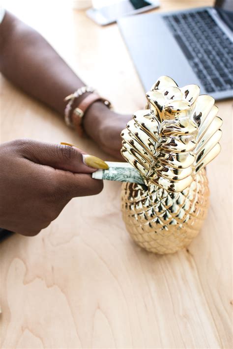 10 Quick Ways to Save Up Some Cash Fast