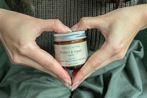 3 Steps to Repairing Skin Dryness and Damage | Aromatherapy Australia