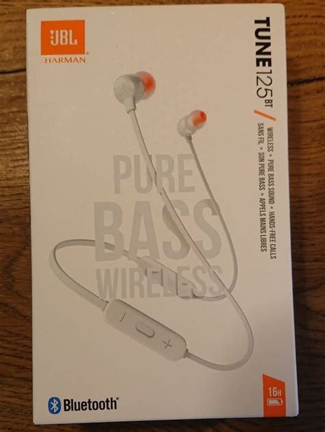 JBL Tune 125 BT Pure Bass Wireless Kopfhörer | Kaufen auf Ricardo