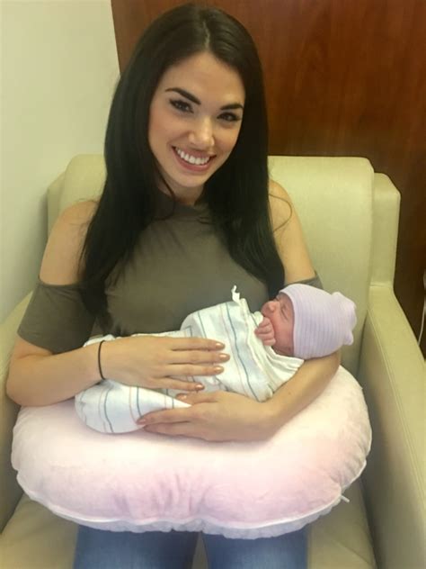 Fans are reacting to the latest Kimberly Howe interview on TV 20