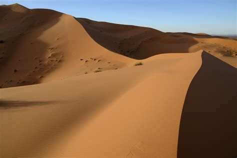 Erg Chebbi - Sunrise (7) | Erg Chebbi | Pictures | Morocco in Global ...