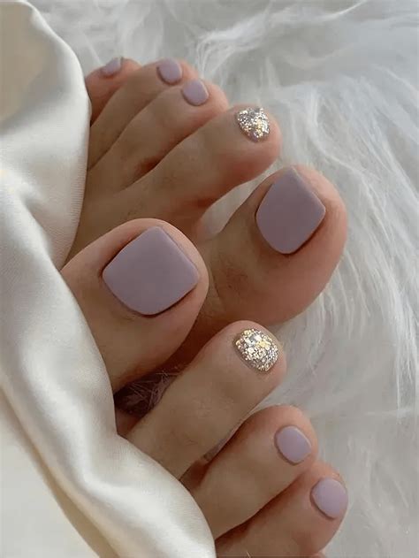 40 Trending Pedicure Ideas To Rock Your Year