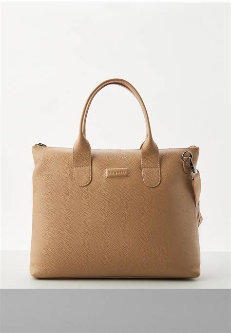 Сумка Bugatti Elsa, цвет: бежевый, MP002XU05HOW — купить в интернет ...