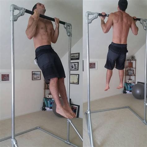 standing pull  bar simplified building