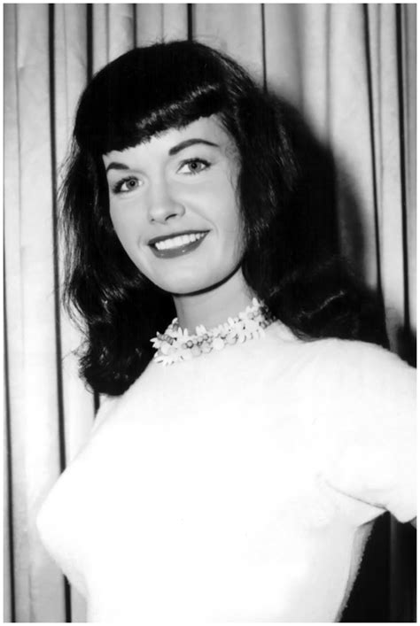 A Slice of Cheesecake – Bettie Page – Idol Features