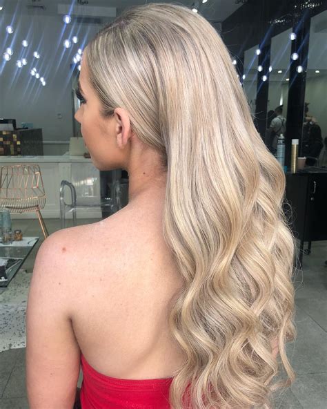 Penteado cabelo solto: 120 ideias + tutoriais para deixar o coque de lado