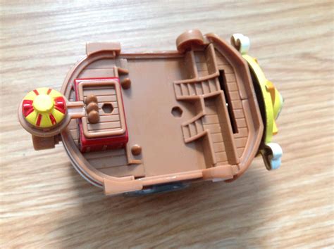 One Piece Thousand Sunny Piggy Bank | AnimeQue