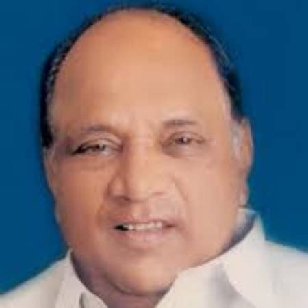 Who is Sharad Pawar Wife? Daughter, Net Worth in 2022, Age, House, Bio