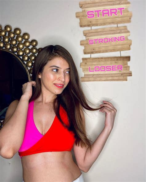 Megan McCarthy Leak: This Is How It Could Happen To YOU – Protect Yourself Now! Image 5