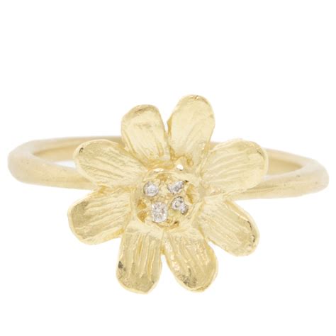 Victoria Cunningham Trunk Show: Diamond Daisy Ring by Victoria