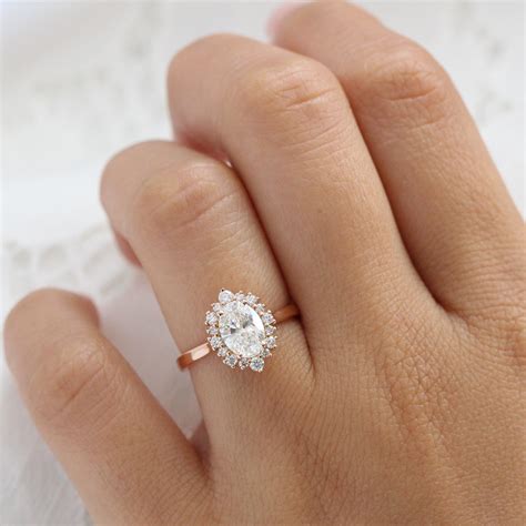 oval cut diamond ring 4