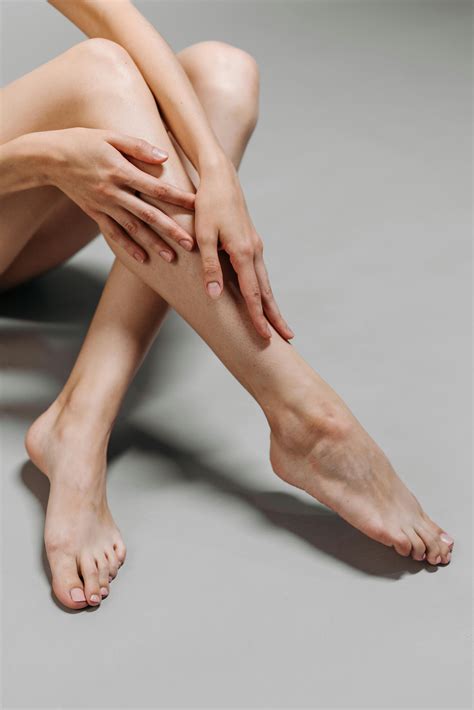 A legjobb 700 000+ Meztelen Nő témájú fotó · 100%-osan ingyenes