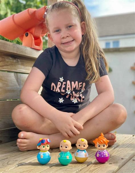 Wibbly Wobbly Weebles Review - My Little Pony