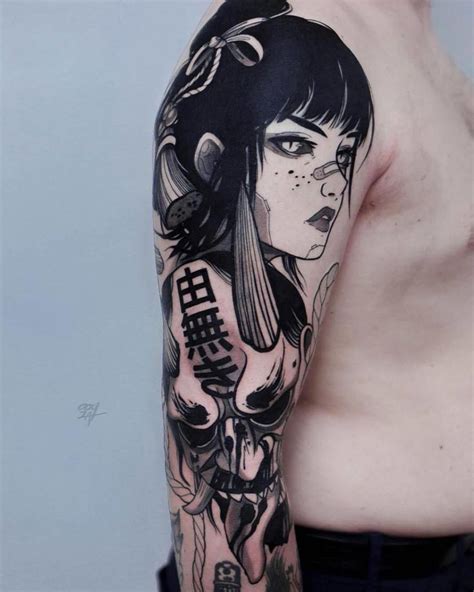 Pin by Gore-Gore Gadjet on тоту | Mens shoulder tattoo, Cool shoulder ...